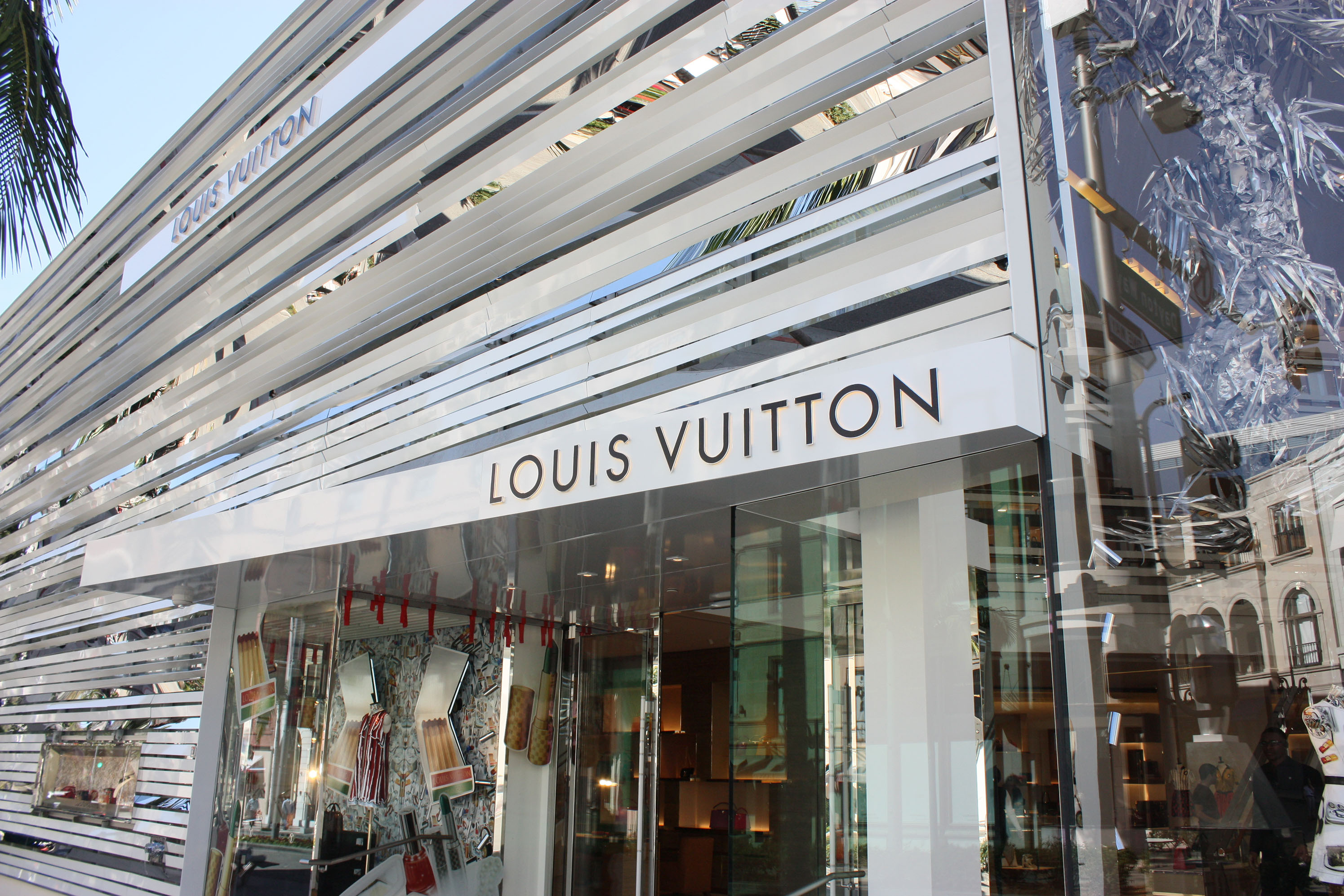 louis vuitton store rodeo drive