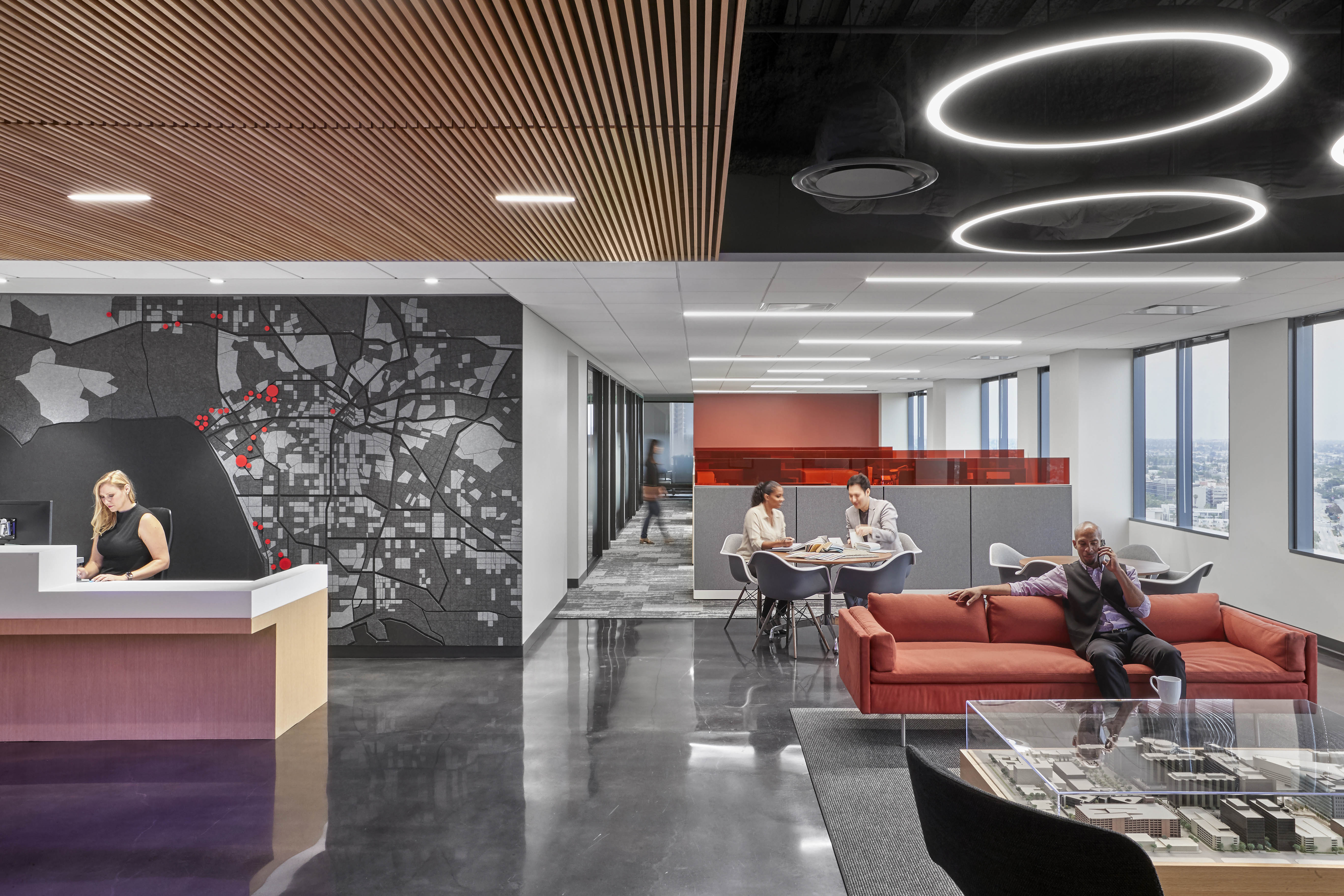 Interactive Work Spaces Fosters Connectivity and Collaboration at Cedars-Sinai 6500 Wilshire